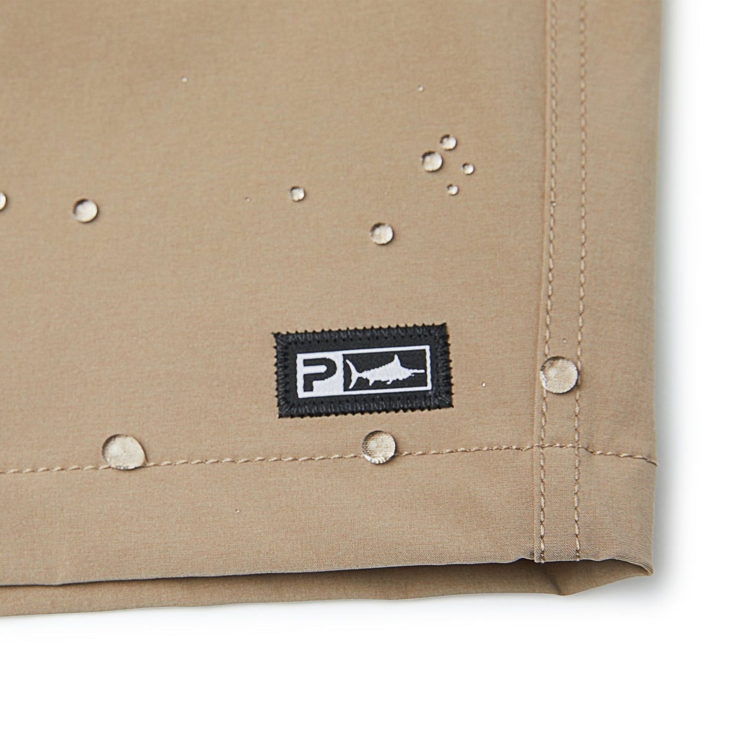Pelagic Hybrid Shorts 18" - Mako