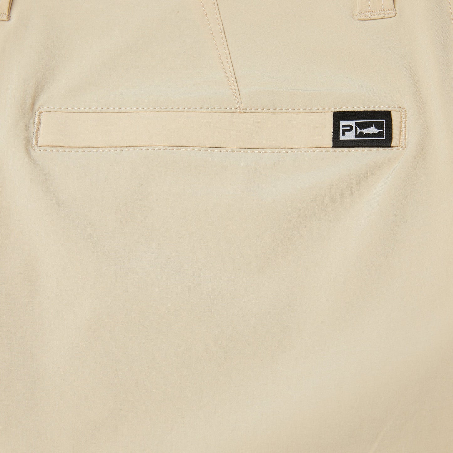 Pelagic Hybrid Shorts 18" - Mako