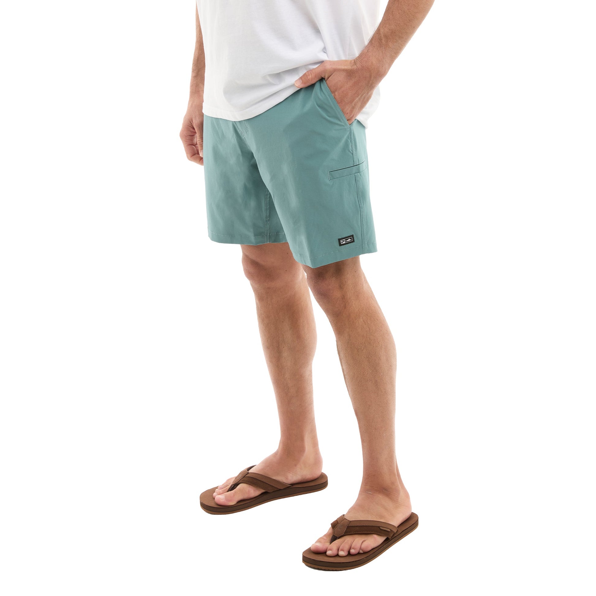 Pelagic Hybrid Shorts 18" - Mako