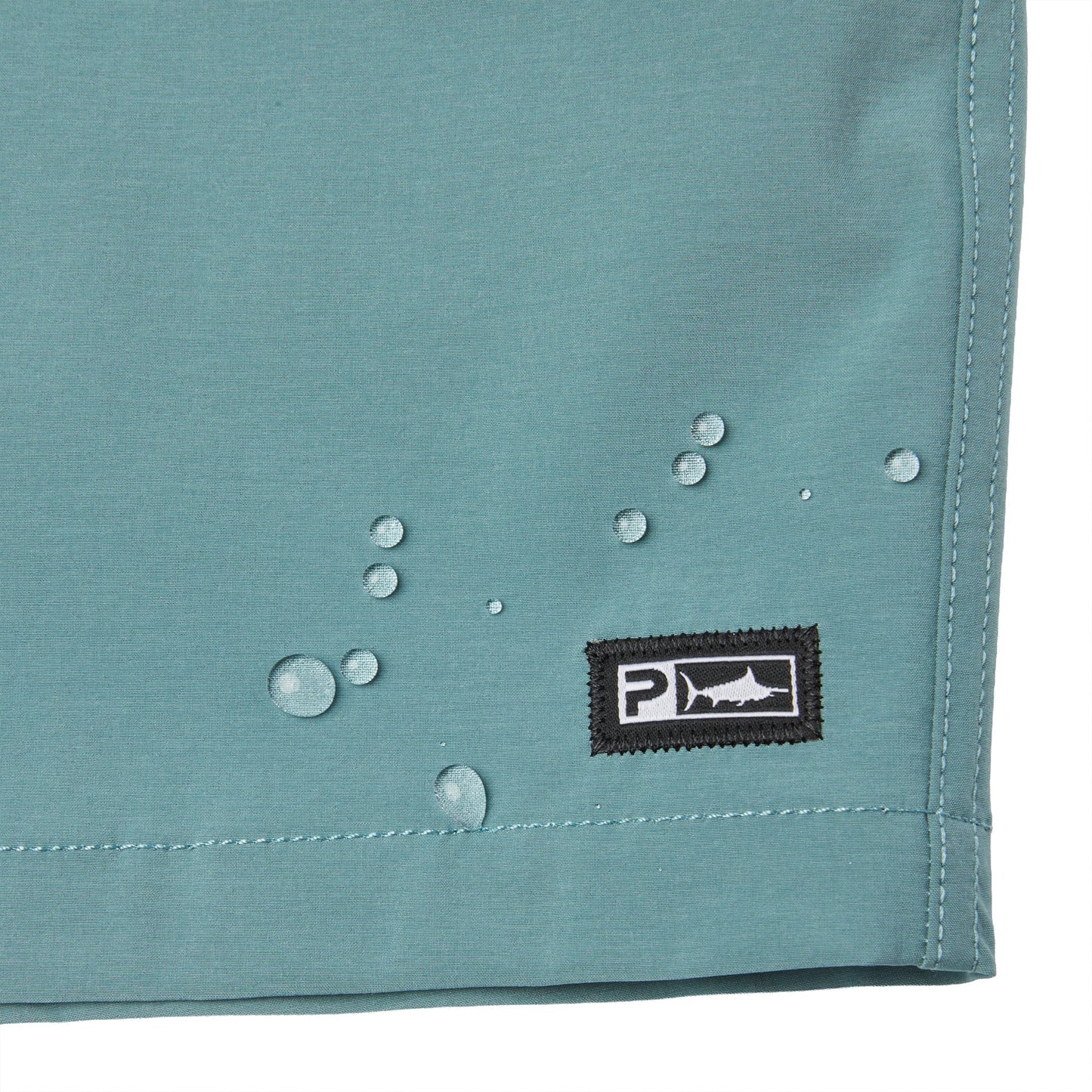 Pelagic Hybrid Shorts 20" - Mako
