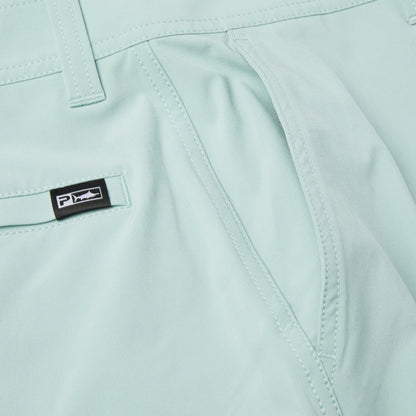 Pelagic Hybrid Shorts 18" - Mako