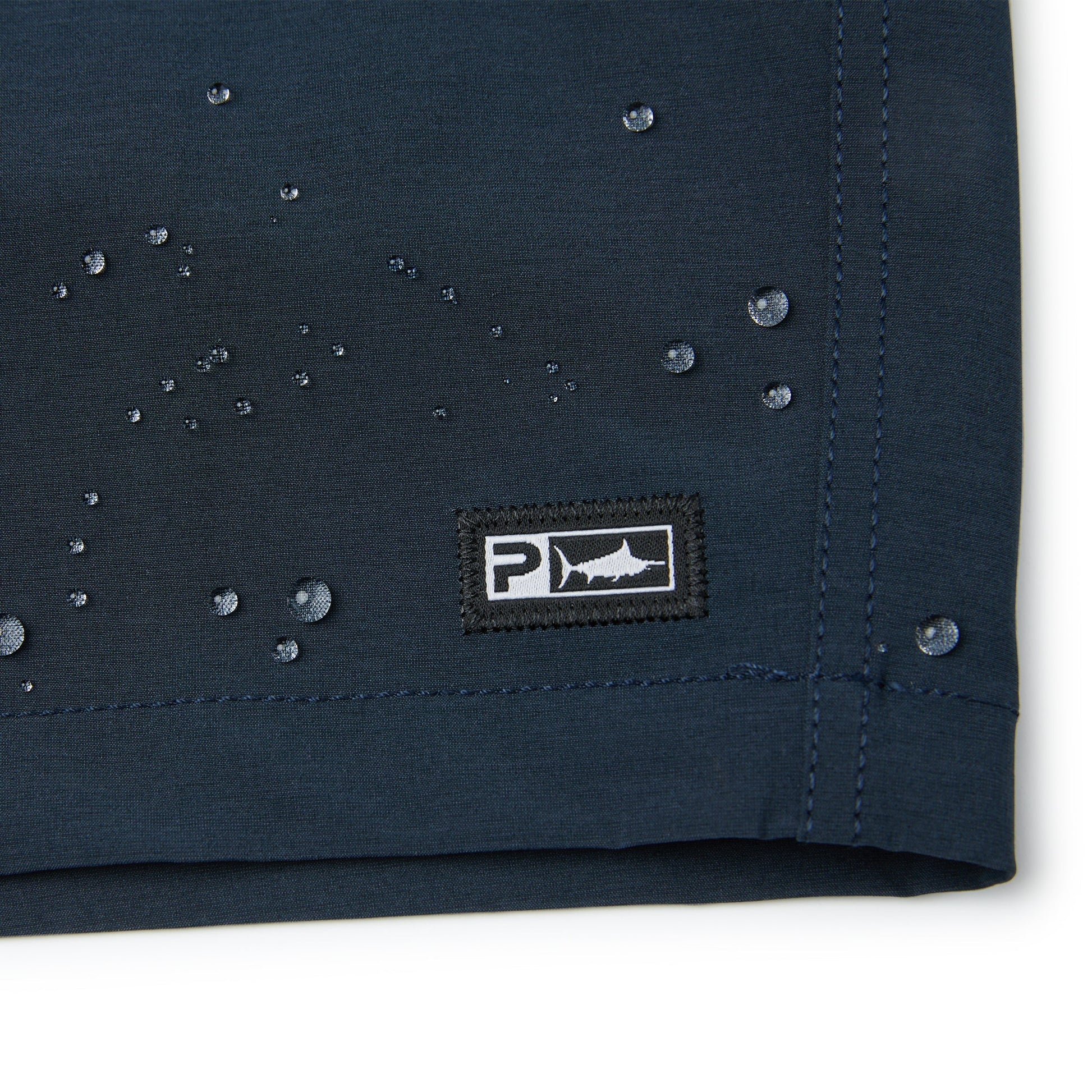 Pelagic Hybrid Shorts 18" - Mako