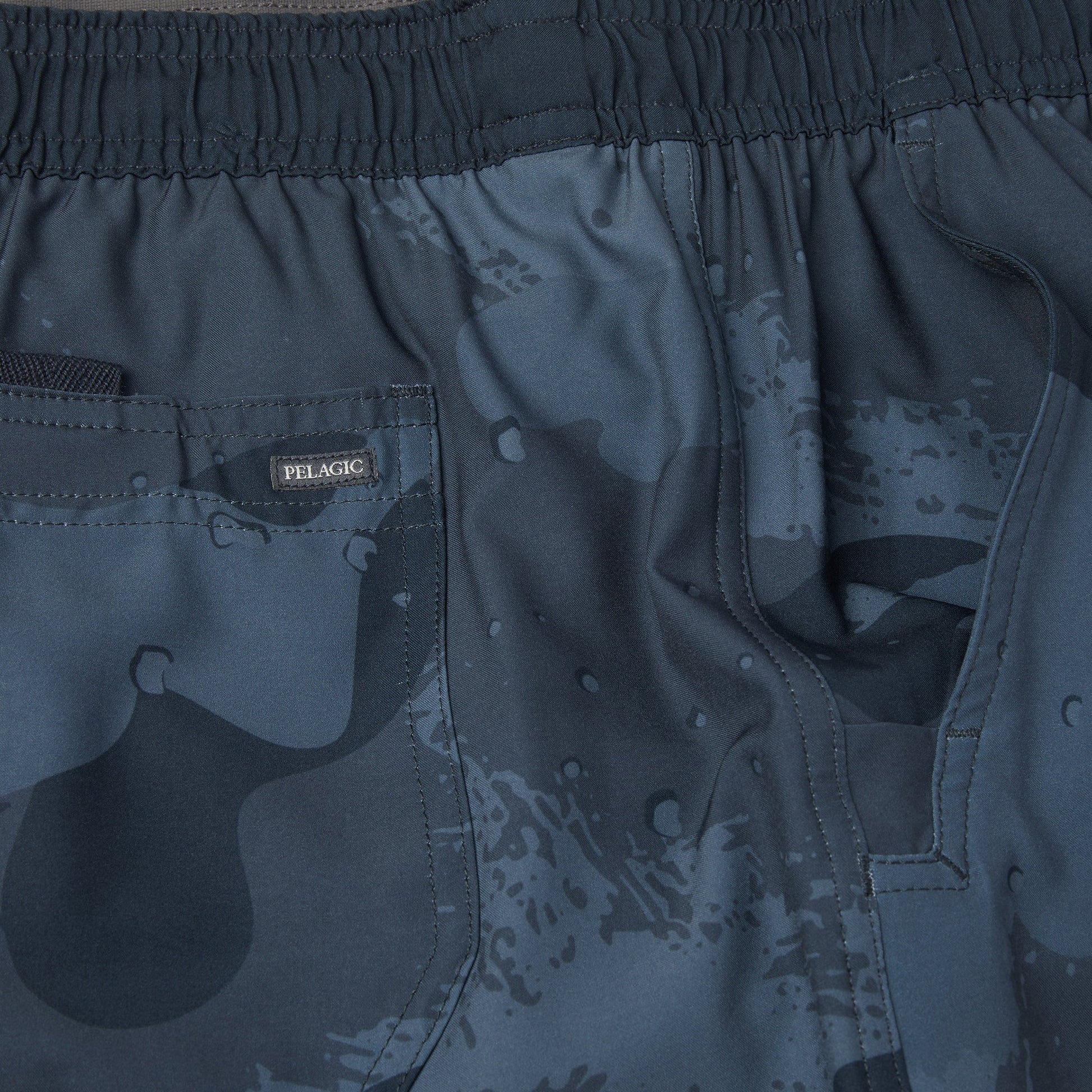 Pelagic Elastic Waist Lined Shorts 17" - Leiday
