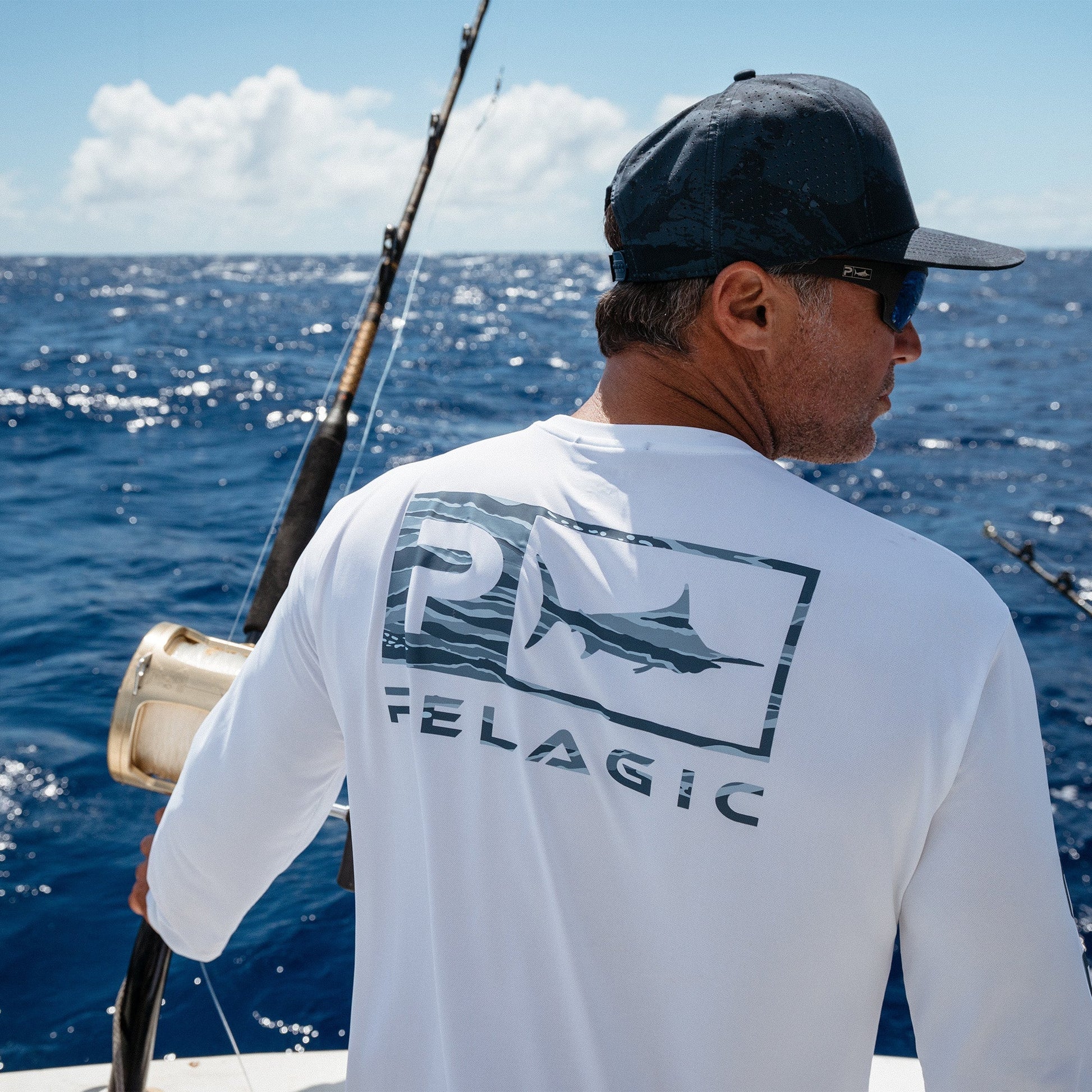 Pelagic Fishing Shirt - Aquatek Wahoo Icon