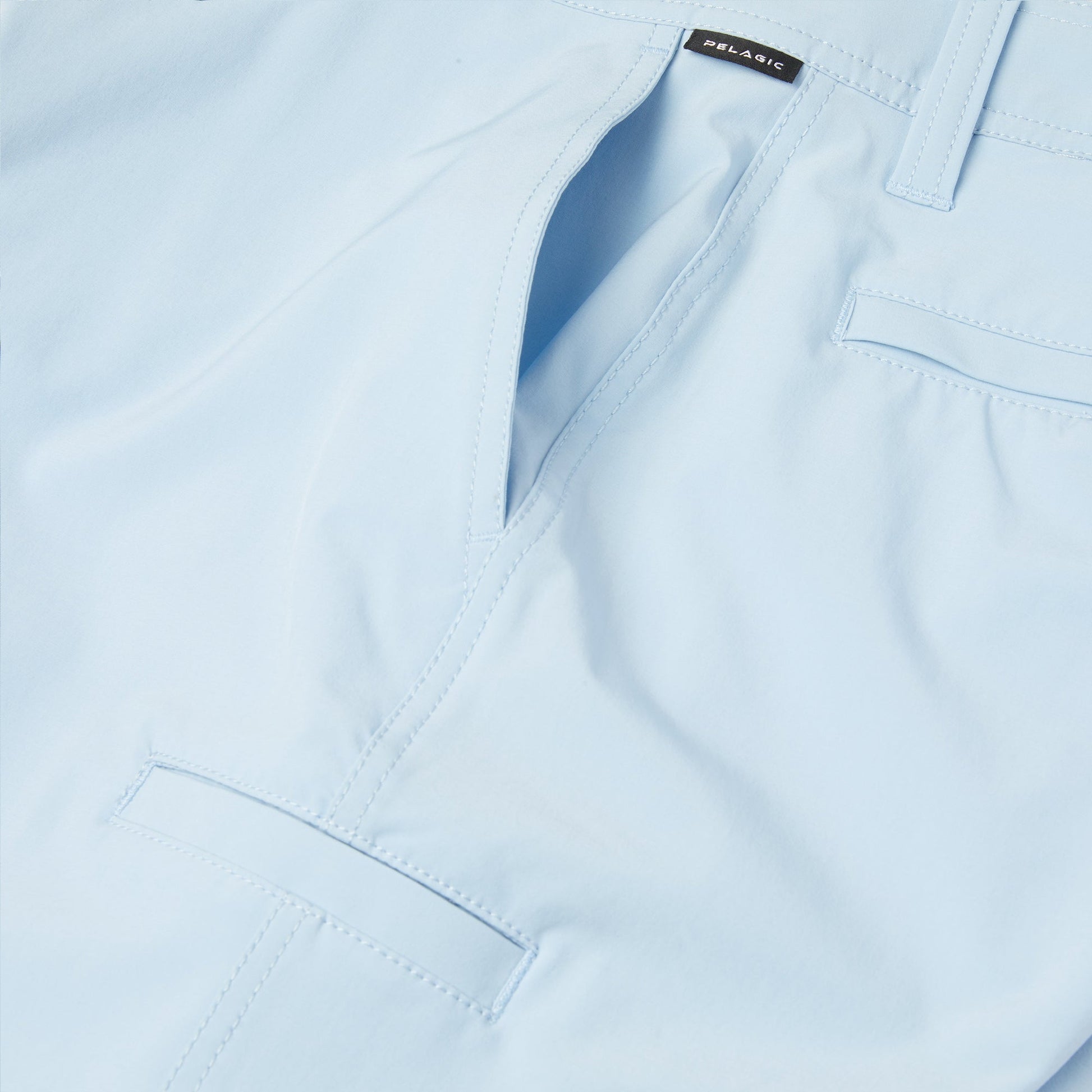 Pelagic Hybrid Shorts 18" - Mako