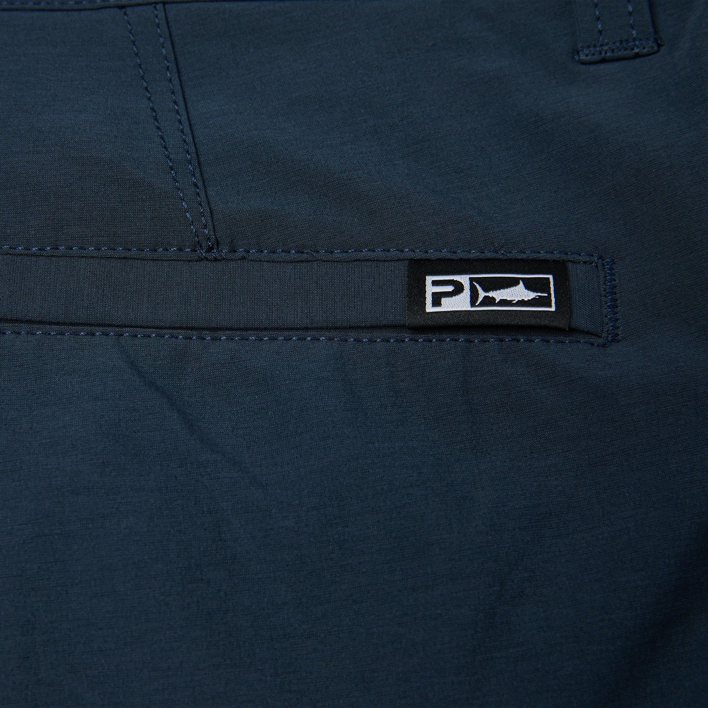 Pelagic Hybrid Shorts 20" - Mako